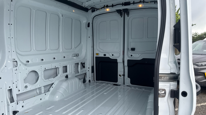 Ford Transit E-350 L3 Rwd 135kW 68kWh H2 Leader Van Auto